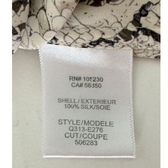 Equipment Shirt Top Womens Size M Snake Print Long-Sleeve Button Silk Blouse - Picture 7 of 10